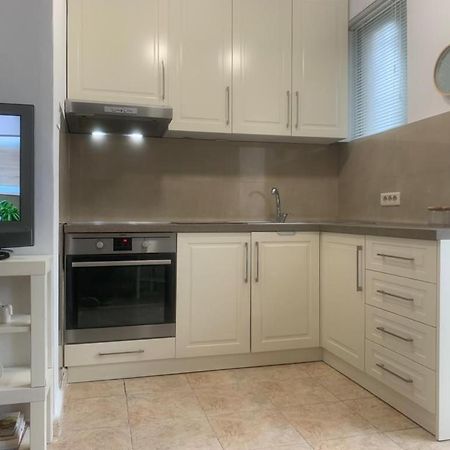 Alea2 Apartment Tirana Zewnętrze zdjęcie